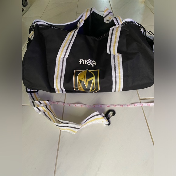 VGK / FIESTA HOTEL Duffle Bag : Brand New but no tags - Picture 6 of 8